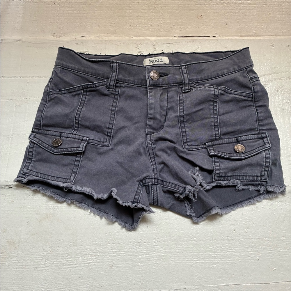 Mudd Women's Gray Frayed Hem Utility Shorts